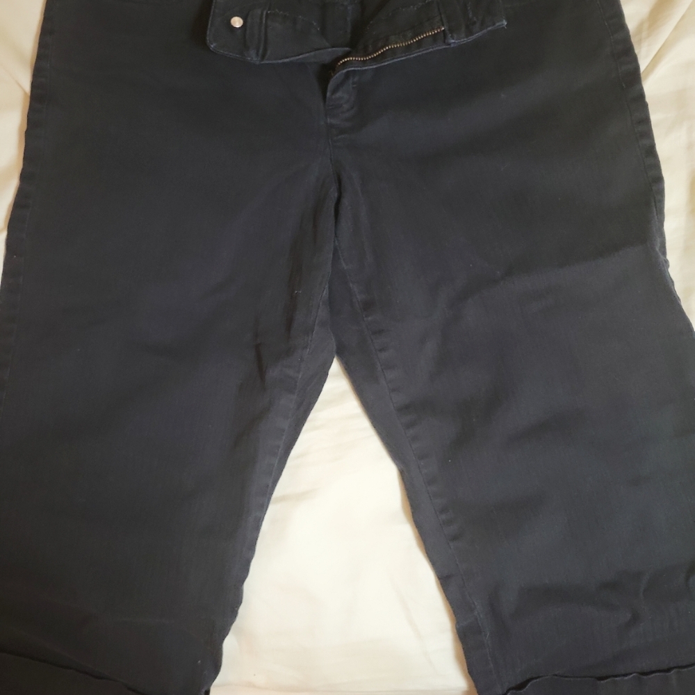 Women's capri